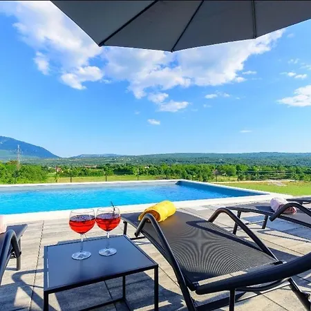 Hera Villa